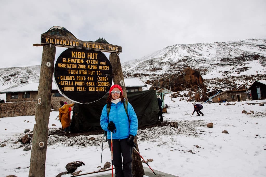 Día 4 | Third Cave (3800 mts) - Kibo Hut (4720 mts) | Kilimanjaro